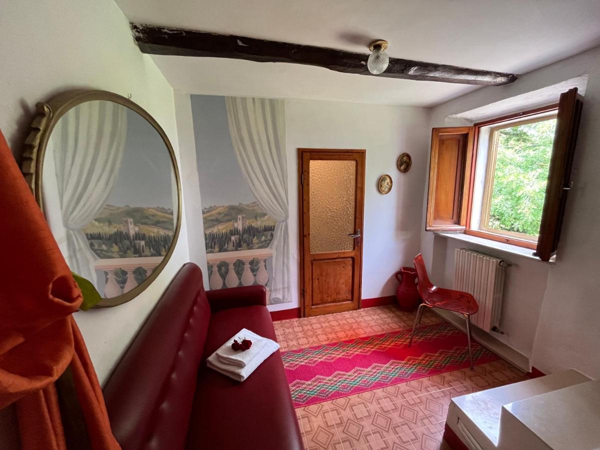 Appartement Casina Orione à Montecatini Val di Cecina Extérieur photo